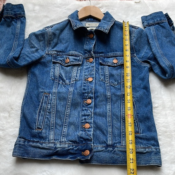 Madewell denim jacket - Picture 9 of 10